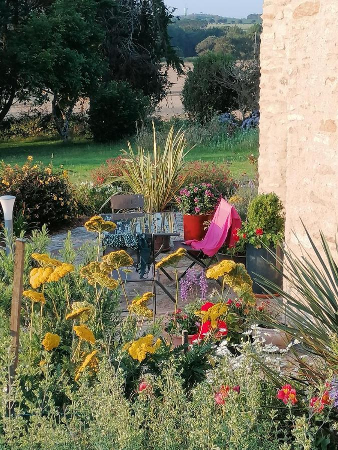 Bed & Breakfast La Tour Du Bois Dormant *